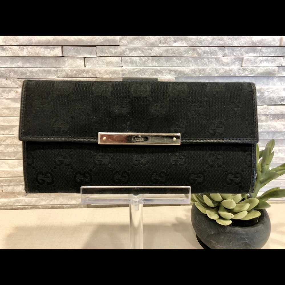Authentic Gucci Monogrammed Wallet